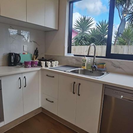 奥克兰Henderson New House别墅 外观 照片